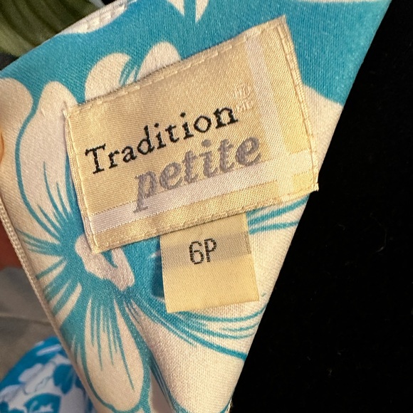 Gorgeous floral print with beads blue and white top zipped back size 6 - Picture 3 of 9